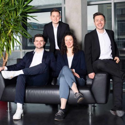 Foto: Cyclize Gründerteam v.l.: Dominik Novakovic, Jan Stein, Maike Lambarth (CEO), Stephan Renninger (Bild: Cyclize)