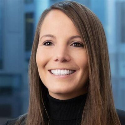 Photo: Dr. Julia Schöfer, Counsel at WEIL in Munich (Photo: Weil)