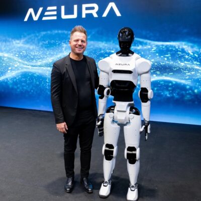 Photo: David Reger, founder of NEURA Robotics in Metzingen (Photo: NEURA)