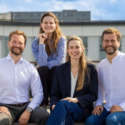 Foto: V.l.n.r. Kerk Wichmann (Vice President Corporate Strategy Jungheinrich & Managing Director Uplift Ventures), Christina Hammes (Managing Director Uplift Ventures), Maike Steding (Venture Clienting & Operations Lead Uplift Ventures) und Christian Noske (General Partner Uplift Ventures Fonds), Foto: Uplift Ventures